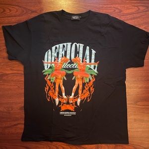 BooHoo Man oversized graphic T-shirt men’s Medium